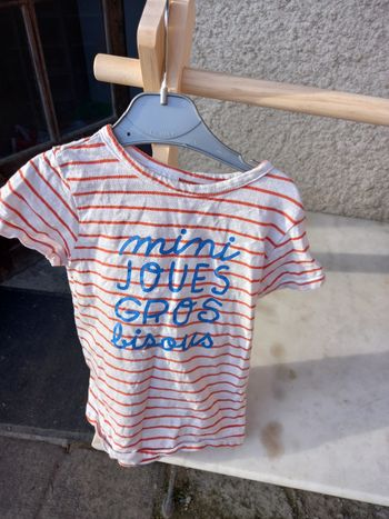 Haut 3 ans tape a l'oeil