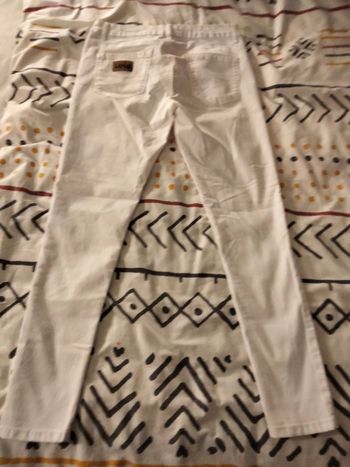 Très joli jean pour femme