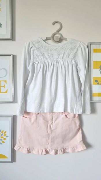Ensemble jupe rose et polo, t-shirt blanc lefties 4-5ans