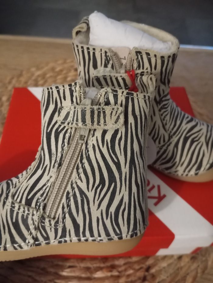 Kickers neuves pour fille en taille 19 - photo numéro 5