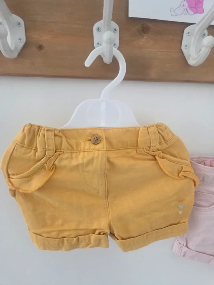 Lot 2 shorts 6m fille - photo numéro 2