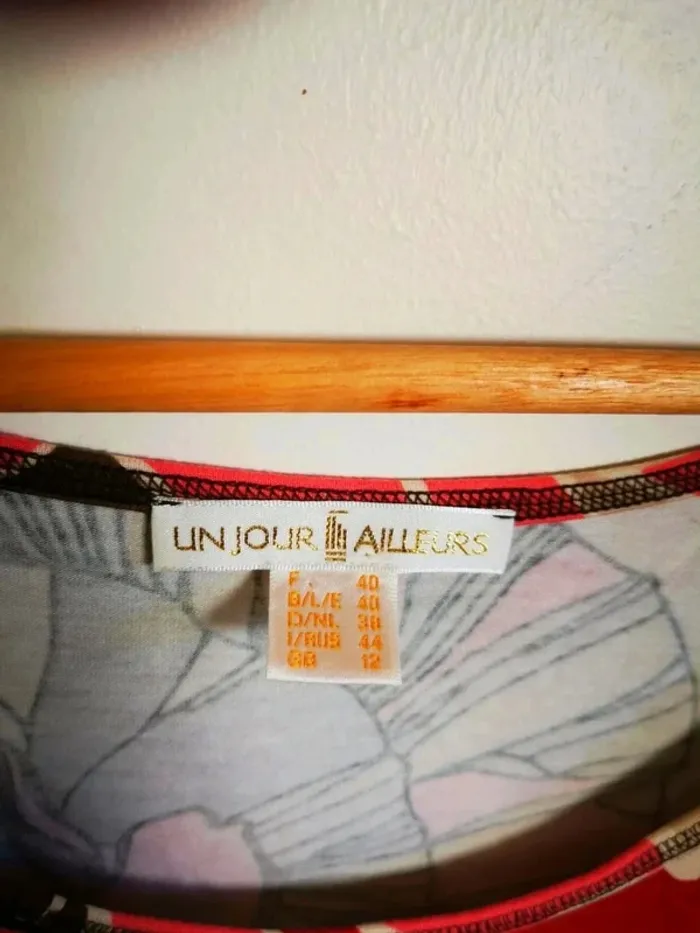 C35 robe imprimée Un jour ailleurs 40 - photo numéro 3