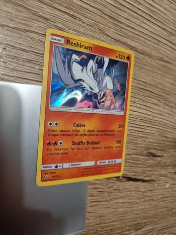 Carte pokémon reshiram Holo 14/73 fr année 2017