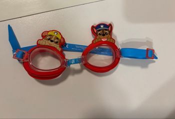 Lunettes de piscine 