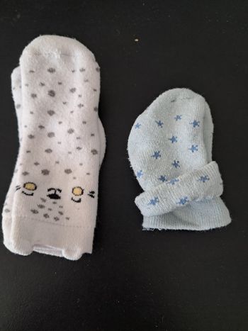Lot de 2 paires de chaussettes- bebe 👶🧒
