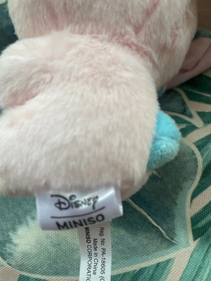 Labubu Stitch rose neuf  Disney Miniso - photo numéro 4