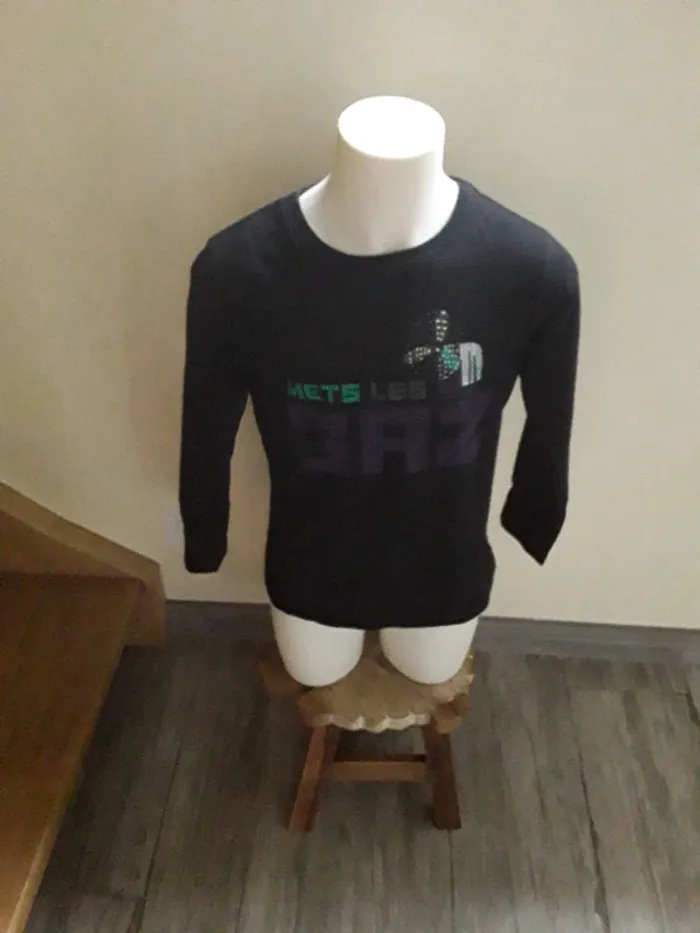Tee-shirt manches longues 6 ans (114 cm)