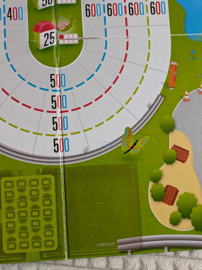 Jeu de Société MILLE BORNES SUR UN PLATEAU - photo numéro 4