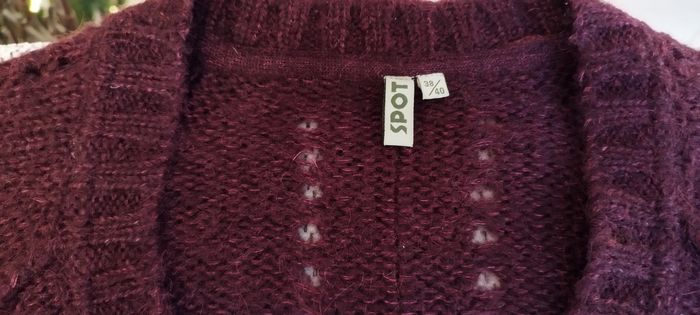 Gilet cardigan Spot couleur lit de vin avec boutons. Taille 38/40. Neuf - photo numéro 10