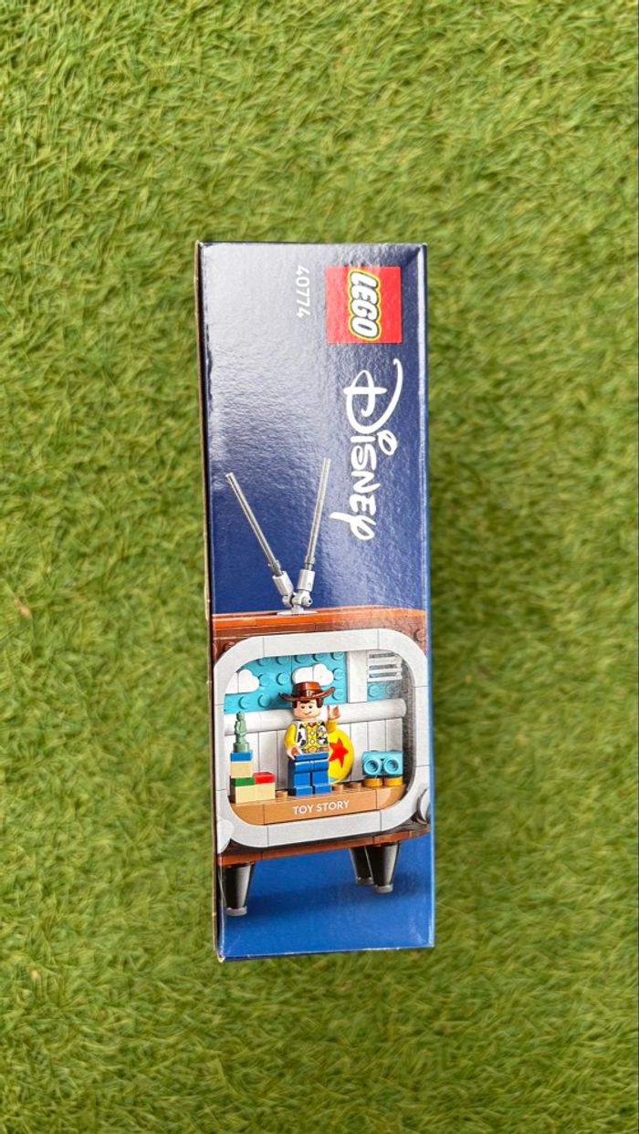 LEGO 40774 set Classic animation scène télévision en lego - photo numéro 7