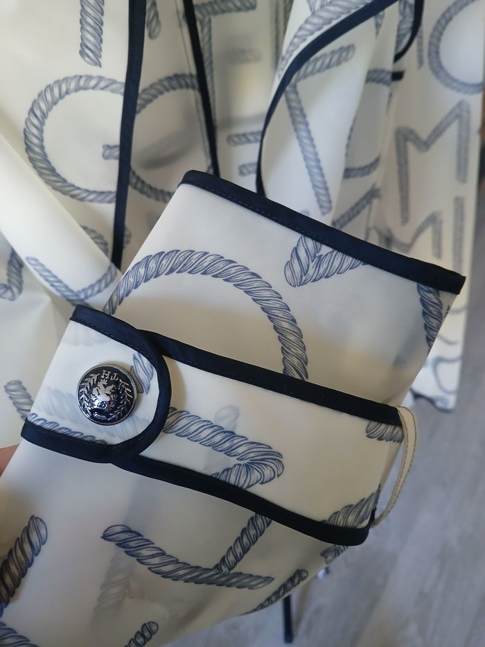 Imperméable - photo numéro 3