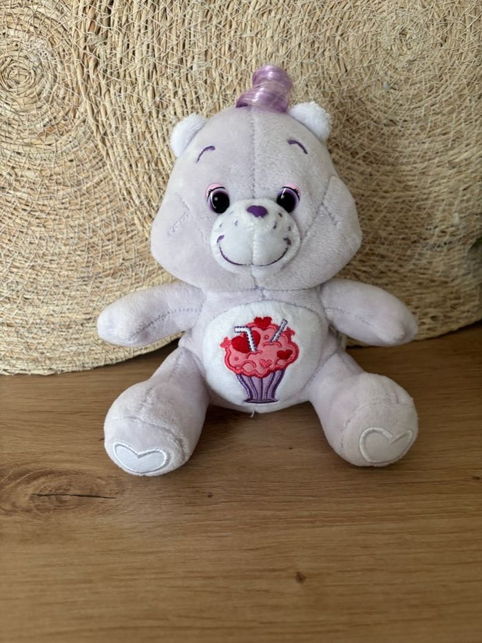 Doudou bisounours tougentille violet blanc milkshake care bears