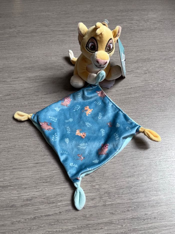 Doudou Simba Le Roi Lion bleu neuf avec étiquette