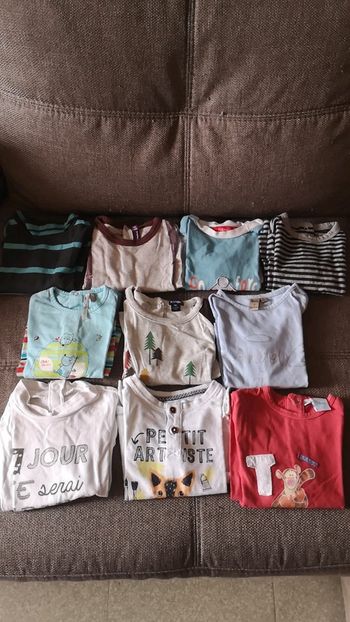 Lot t shirt manches longues 9 mois
