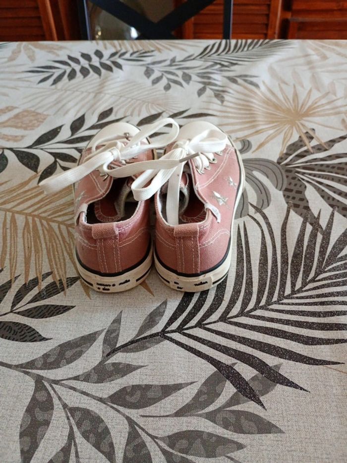 Basket style converse motif étoiles 33 Lulu Castagnette - photo numéro 3