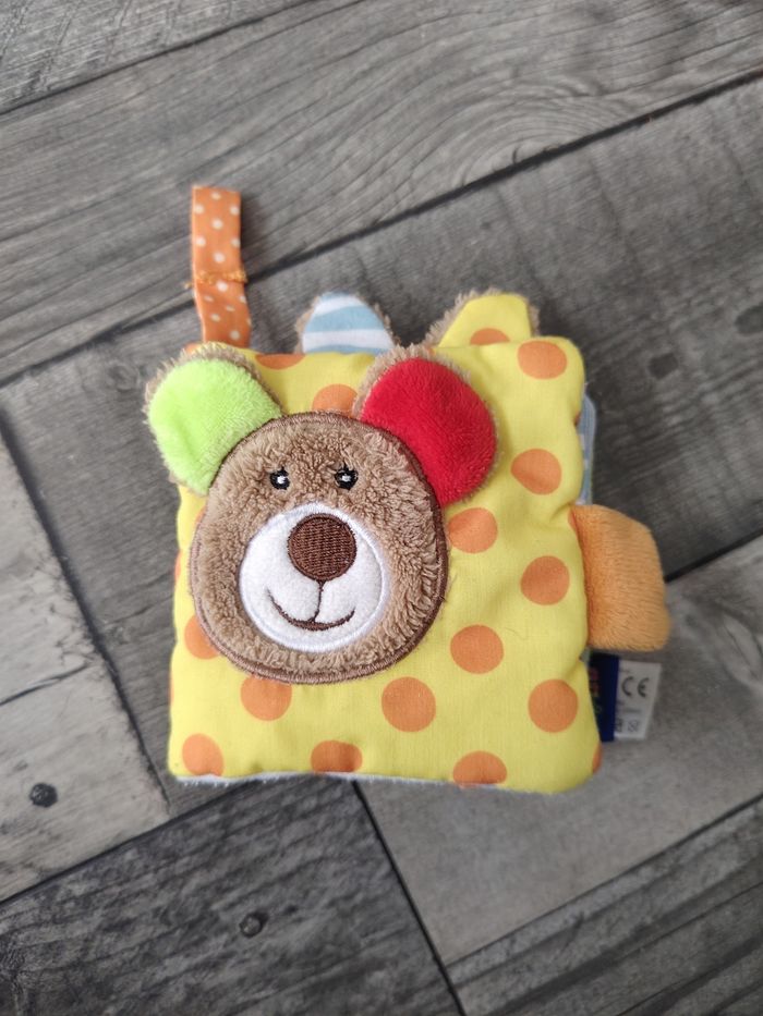 Livre tissu animaux - Lupilu