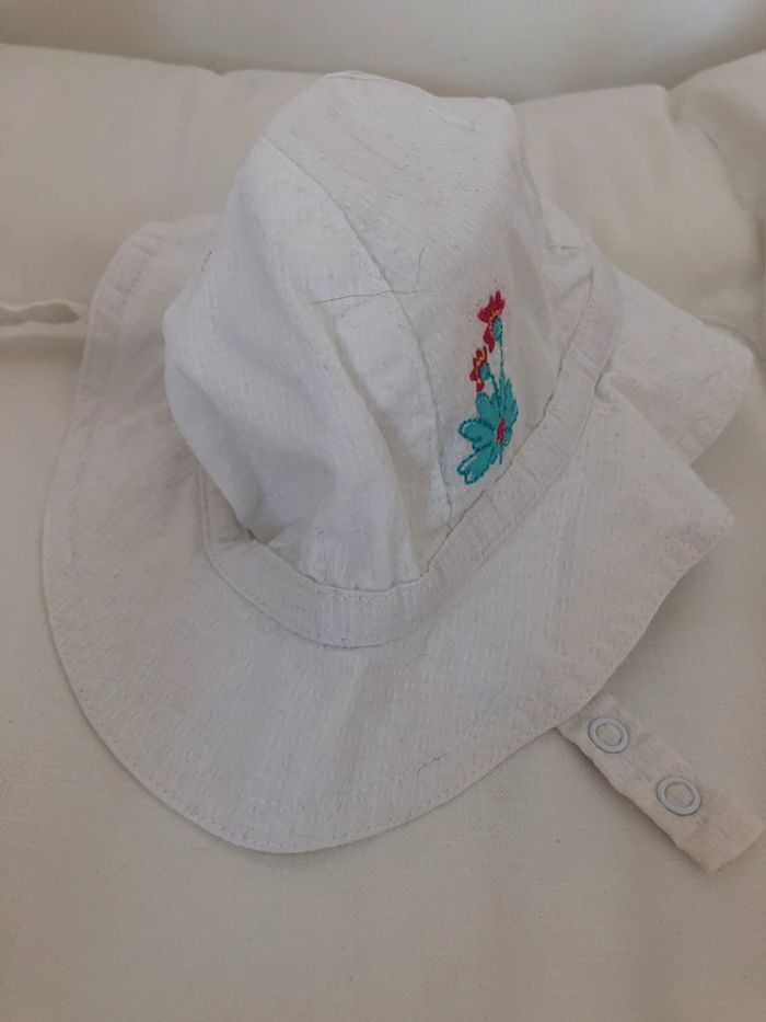 Chapeau 6/9 mois
