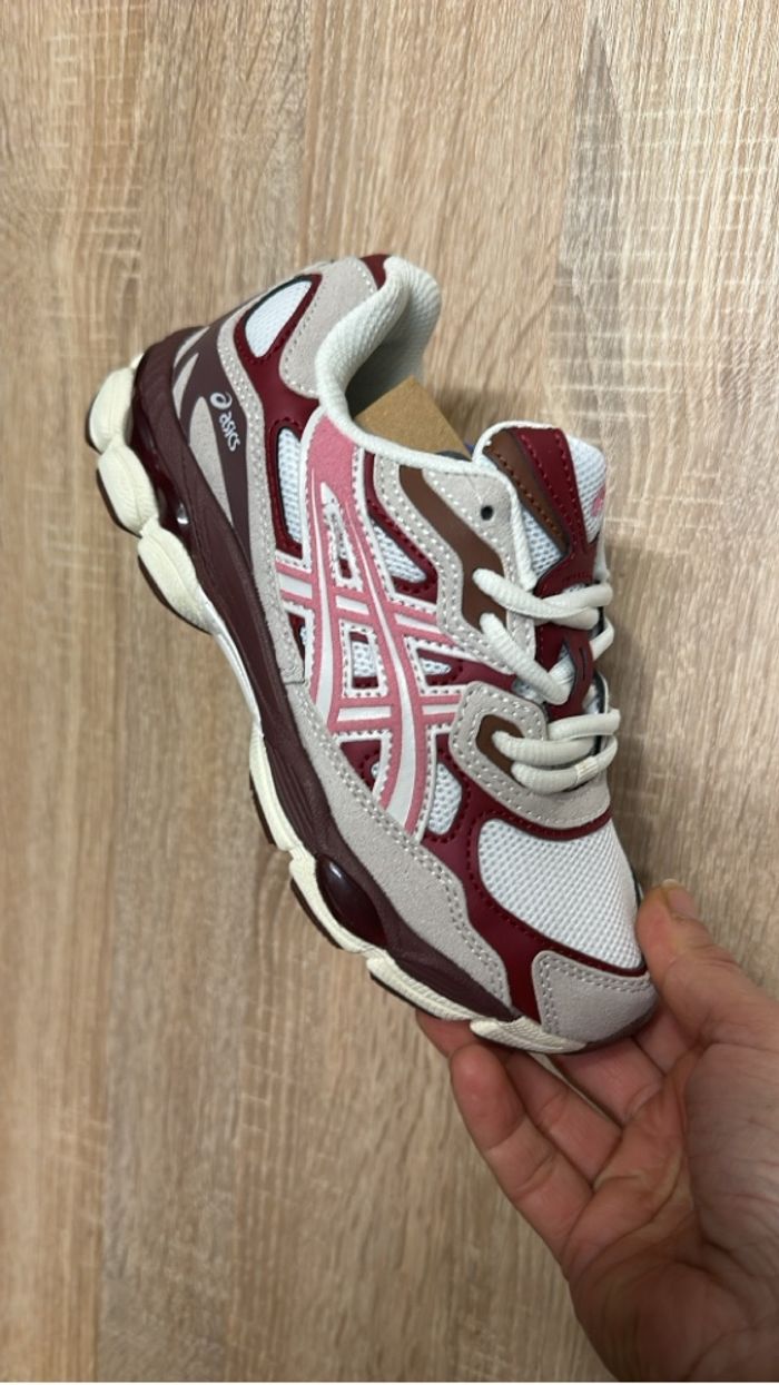 Asics rose / bordeaux - photo numéro 3
