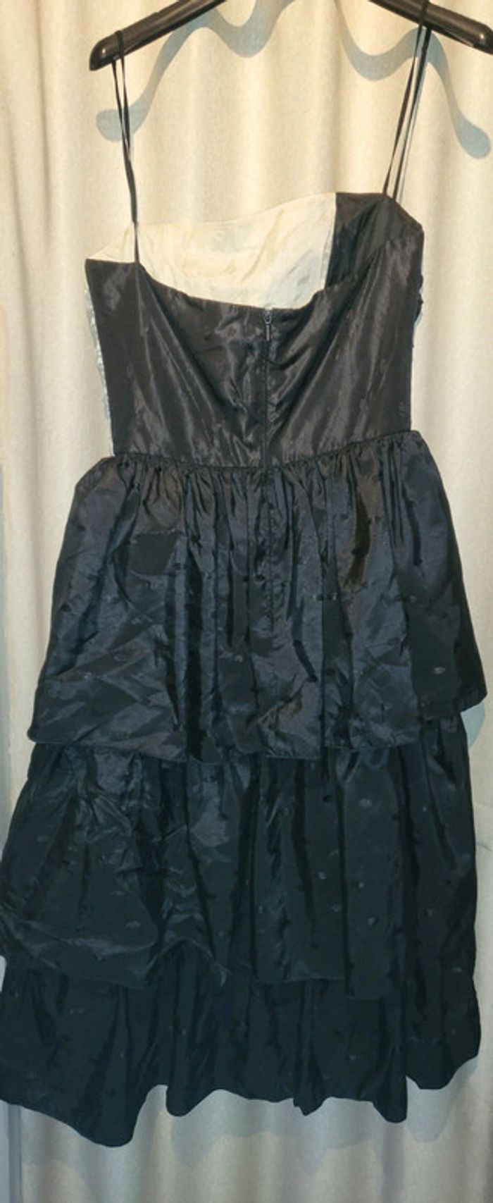 Robe de fête - photo numéro 3