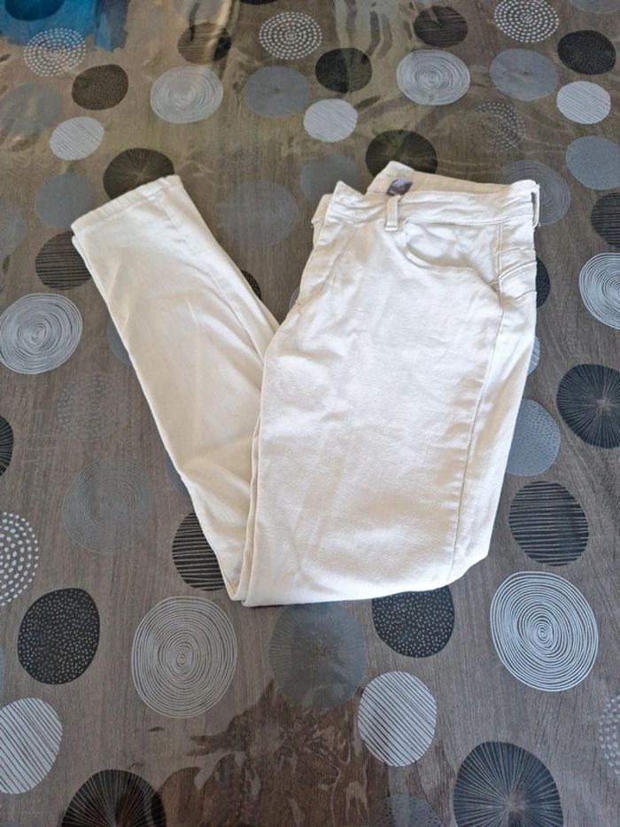 Pantalon taille 42
