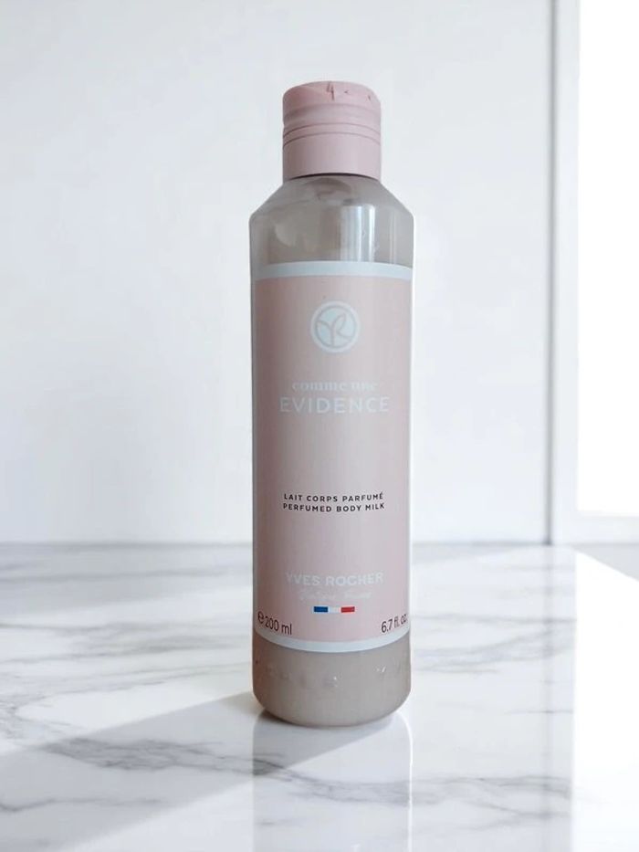Lait parfumé pour le corps "comme Une évidence"