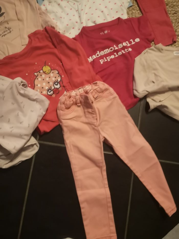 Lot de vêtements 2/3 ans - photo numéro 2