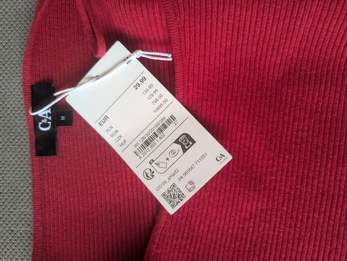Pull neuf C & A - photo numéro 4