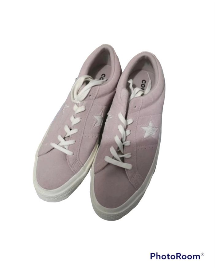 Converse One star taille 40 (US 7) neuves