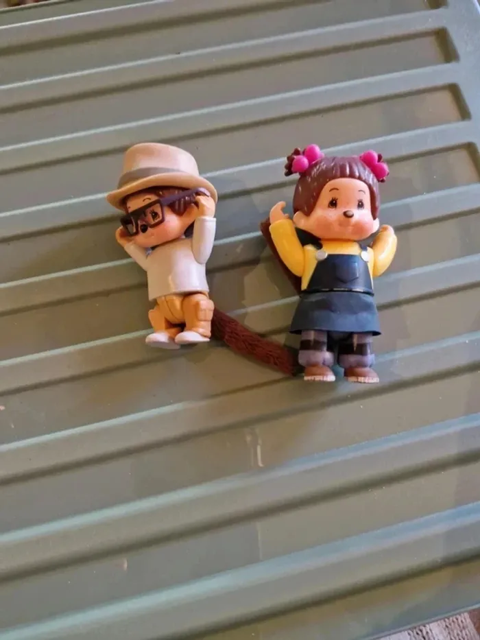 Lot de 2 figurines kiki