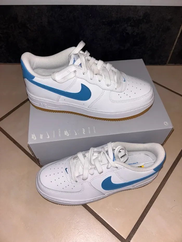 Nike Air force 1 P.36,5 Neuves unisex - photo numéro 9