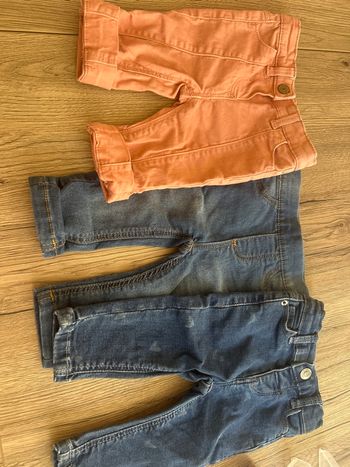 Lots 3 jeans bébé fille taille 3 mois