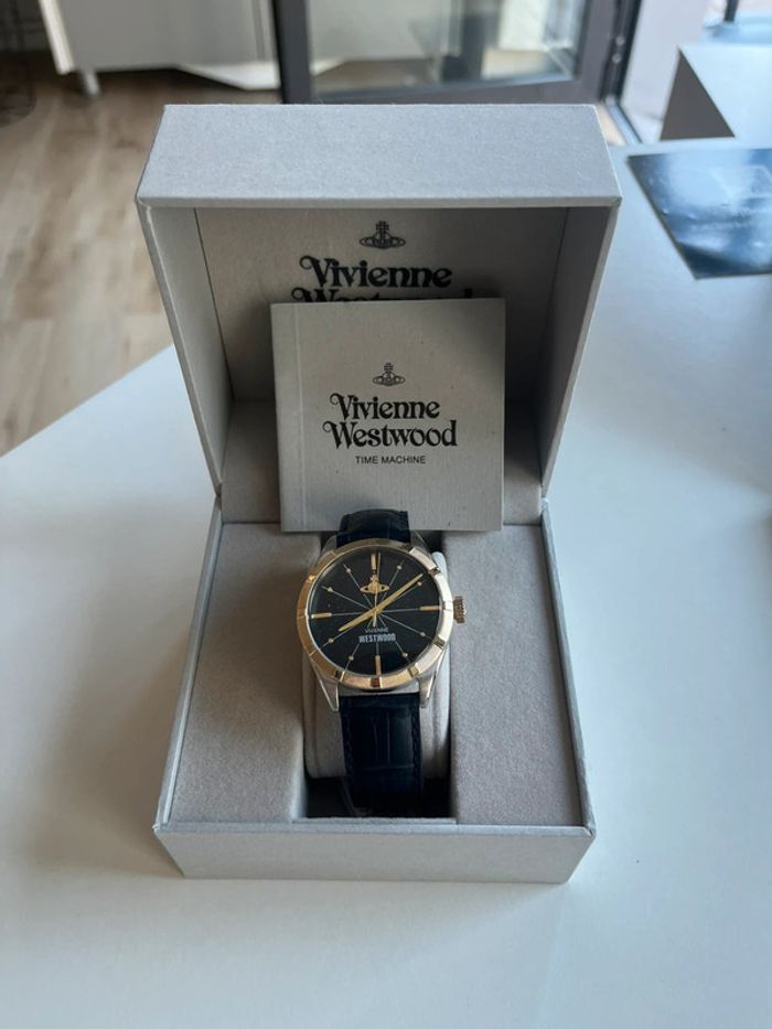 Montre Vivienne Westwood