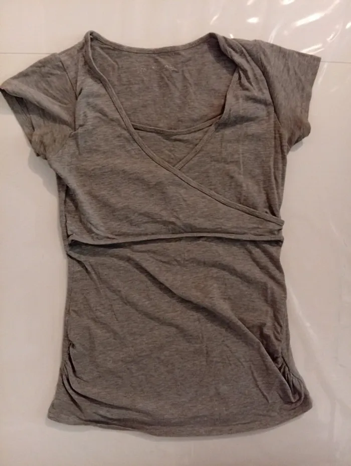 T-shirt de grossesse et d'allaitement