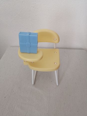 chaise d'école barbie