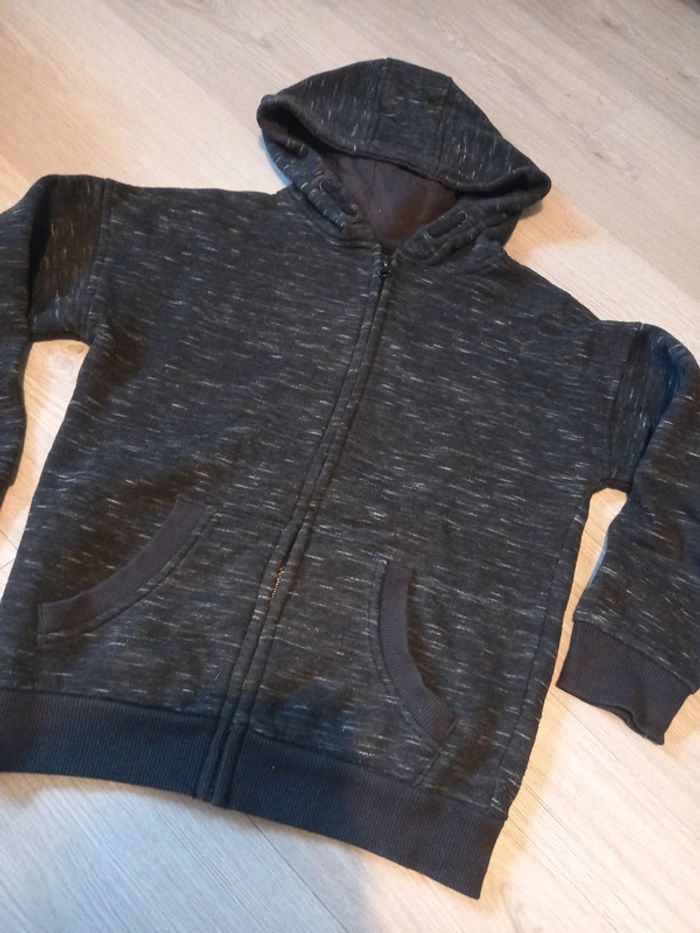 Gilet à capuche - photo numéro 2