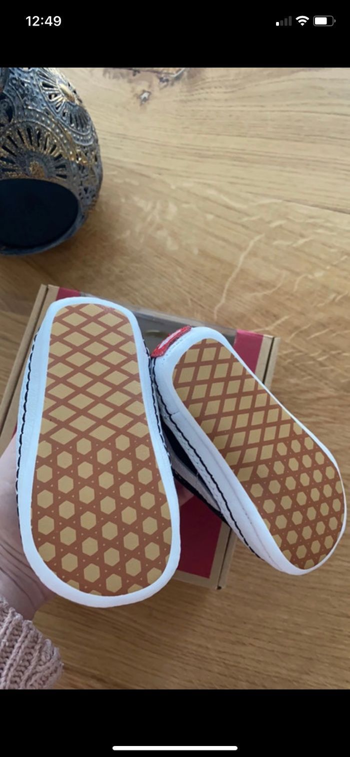 Vans bébé - photo numéro 2
