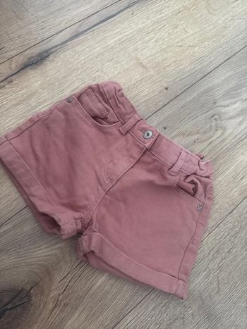 Short 4 ans