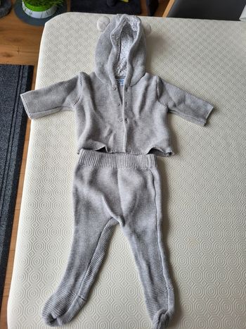 Ensemble pantalon et sweat capuche