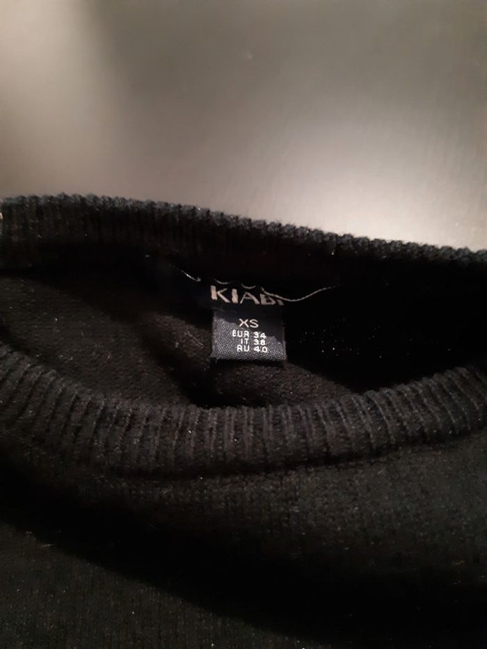 Pull noir - photo numéro 2