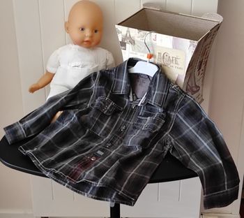 Chemise manches longues garçon – 3 ans – Gris/Marron/Kaki – Très bon état