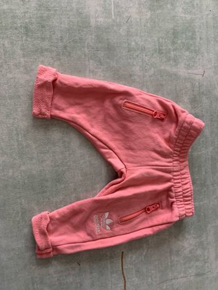 Vends vêtements fille taille 3mois