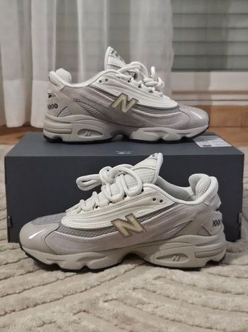 Baskets New Balance 1000 - Blanc/Gris clair - Neuves - taille 38.5