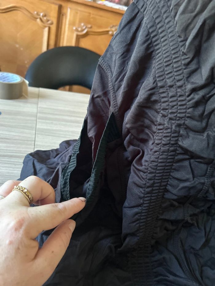 Robe noir deca à nous à vous - photo numéro 2