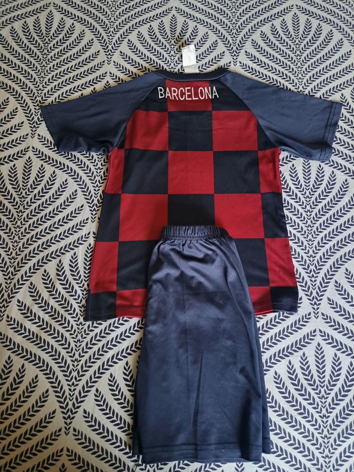 Tenue sport  Fc.   Barcelone - photo numéro 3