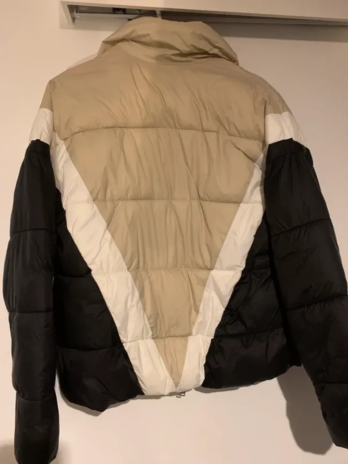 Doudoune légère Pull & Bear taille S tbe - photo numéro 7