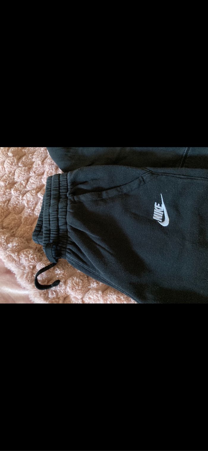Ensemble veste + jogging nike - photo numéro 2