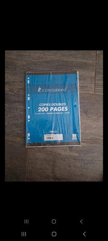 200 copies doubles Conquérant