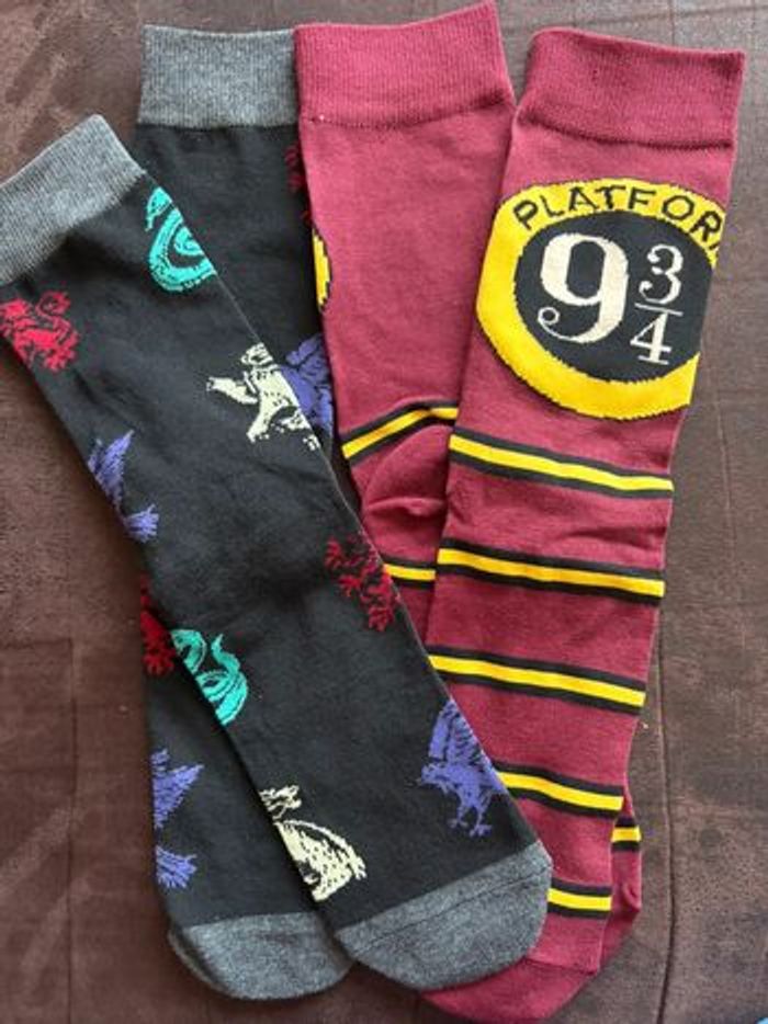 Chaussettes par deux Harry potter - photo numéro 4
