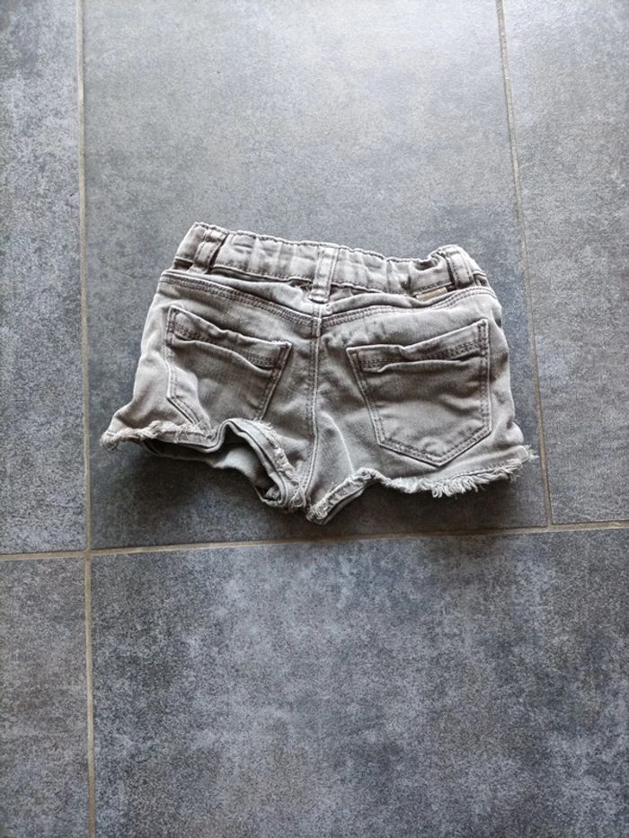 Short - photo numéro 2