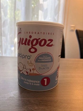 Lait pour bébé guigoz